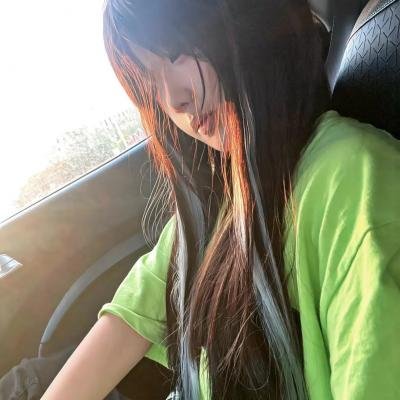 福尔摩斯小姐海报